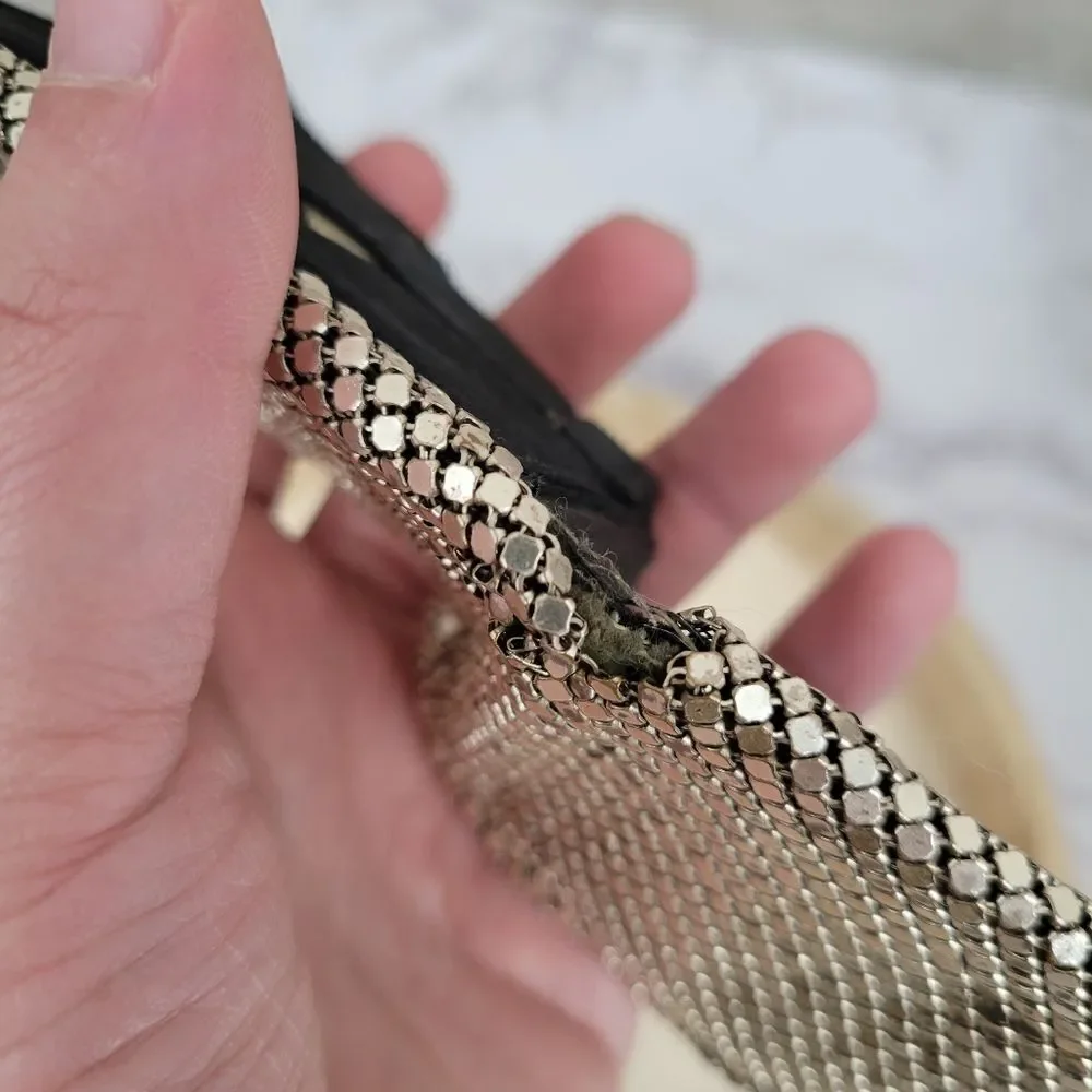 1950s Western Germany Silver Toned Chainmail Bi-Fold Wallet Women's
